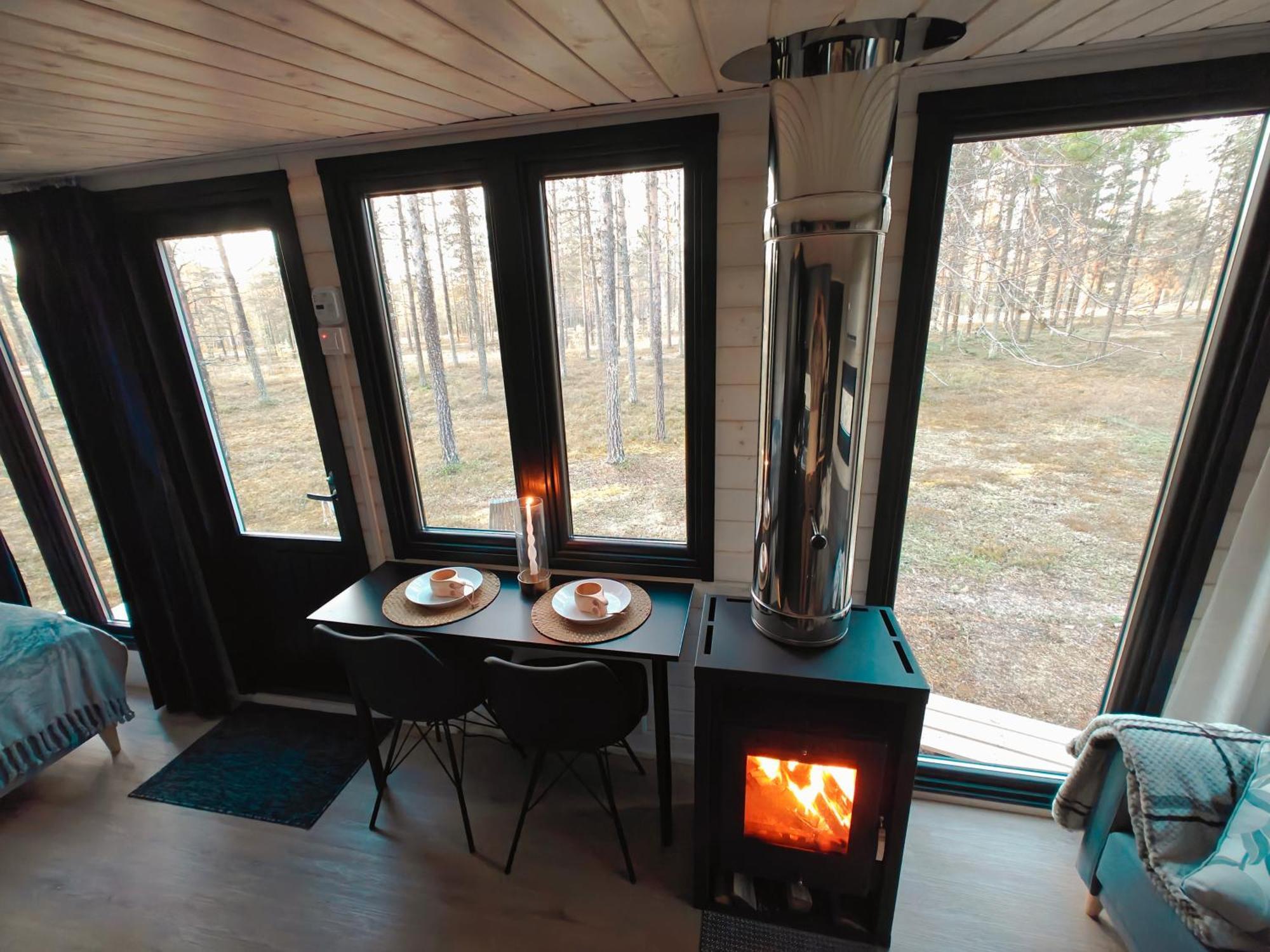 Lapland Riverside, Landscape Cabin, Kuukkeli 6, Yllaes, Tiny Home With Sauna, Fireplace, Terrace, Bbq, Wifi, Ski, Fishing, Pets Ok Äkäslompolo Eksteriør bilde